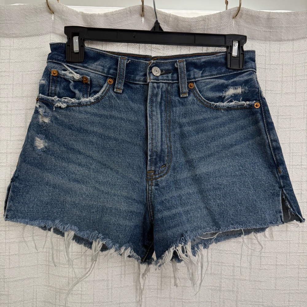 Abercrombie & Fitch Annie Blue Jean Shorts Distressed High-Waisted